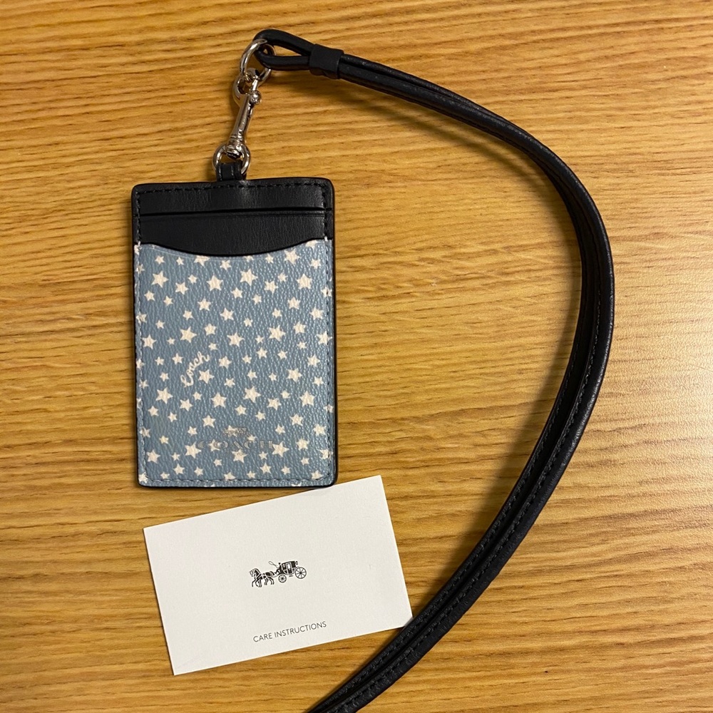 BRAND NEW Coach Id Lanyard (Blue Stars)